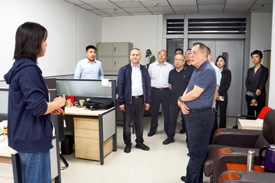 金辉一行赴西无二集团、西安资源等六户企业开展调研